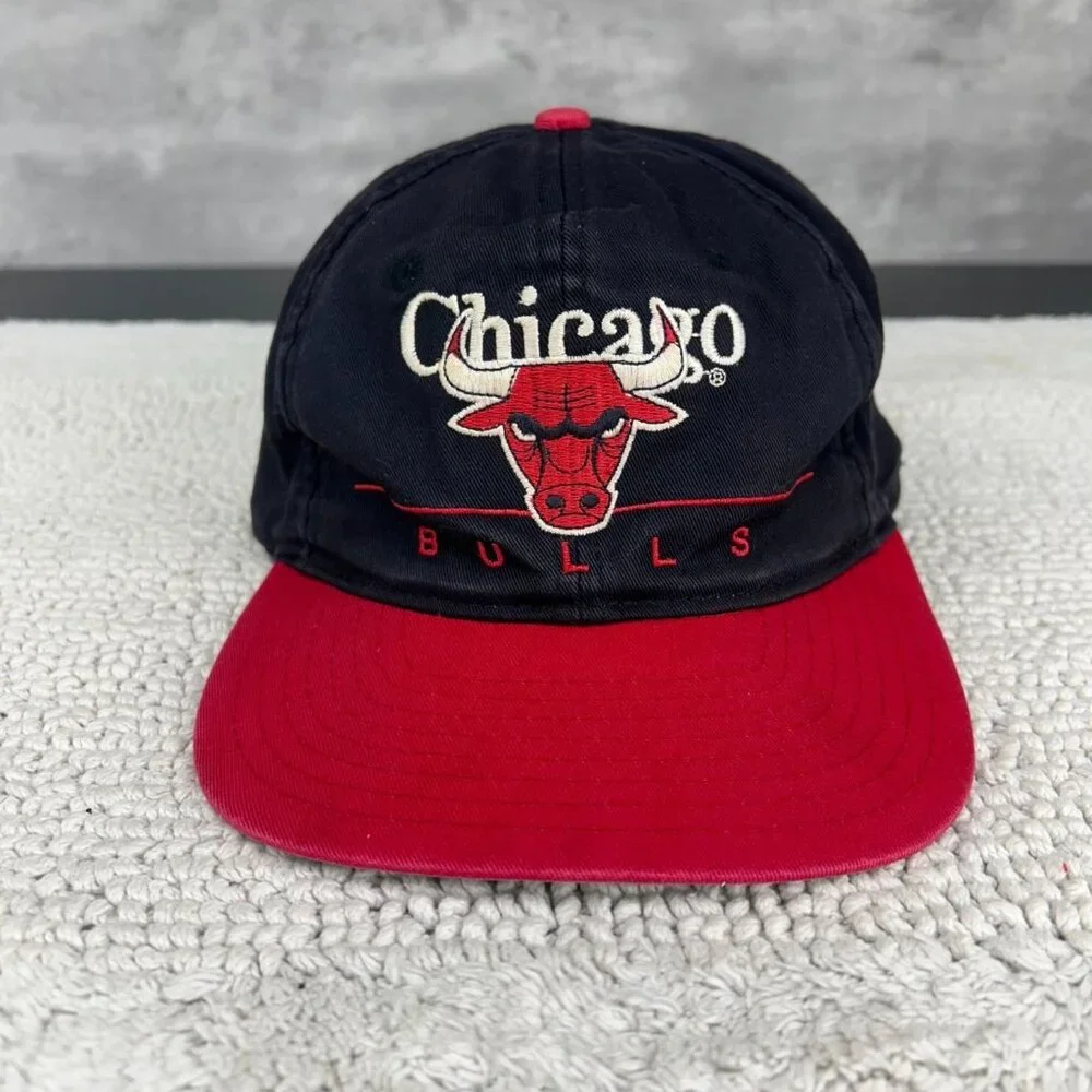 Vintage Chicago Bulls Snapback Hat OSFA Two Tone Embroidered Cap NBA Basketball